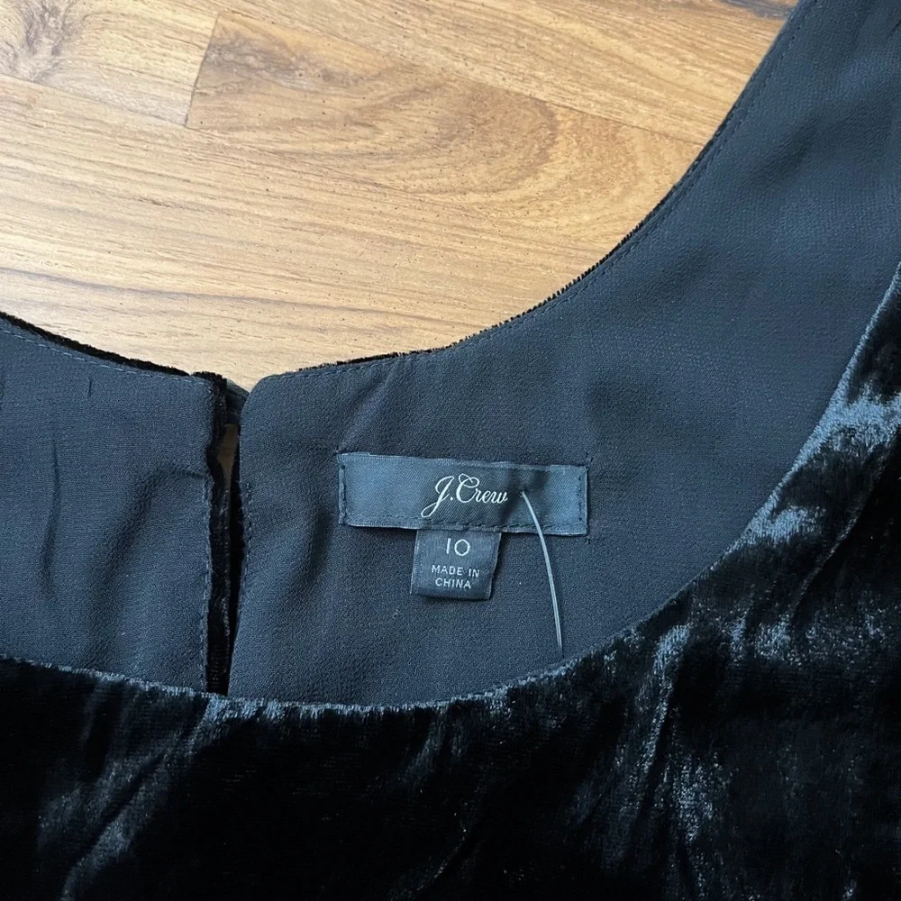 J.Crew Women’s Velvet Black Tank Top Size 10 Fully Lined‎